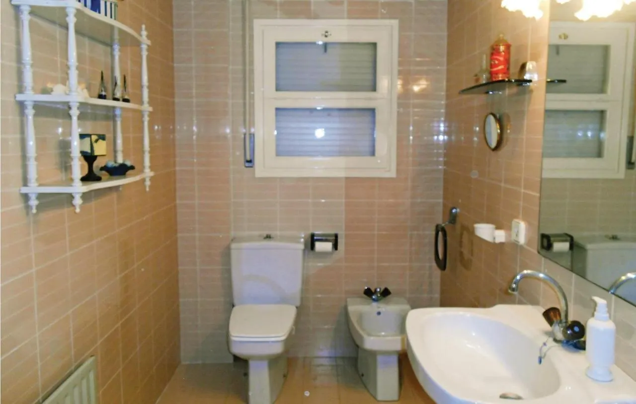 4 Bedroom Awesome Apartment In Tossa De Mar